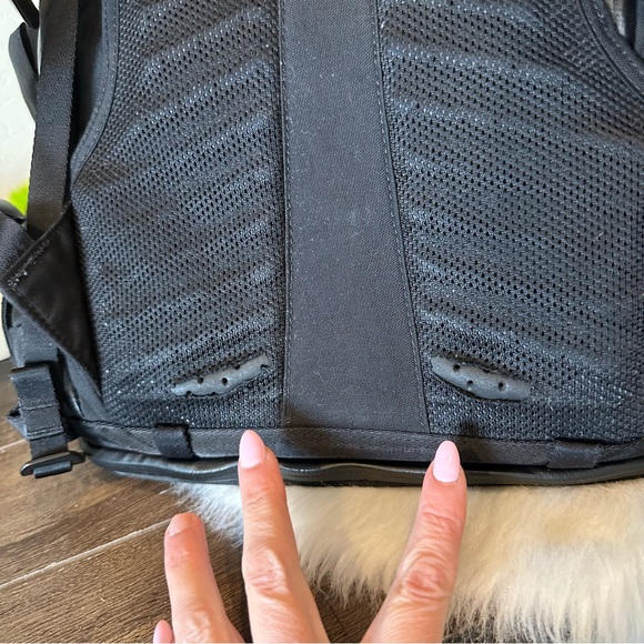 BOUNDARY SUPPLY Land Water Rock ERRANT BACKPACK Black Retail $239 - Picture 12 of 13